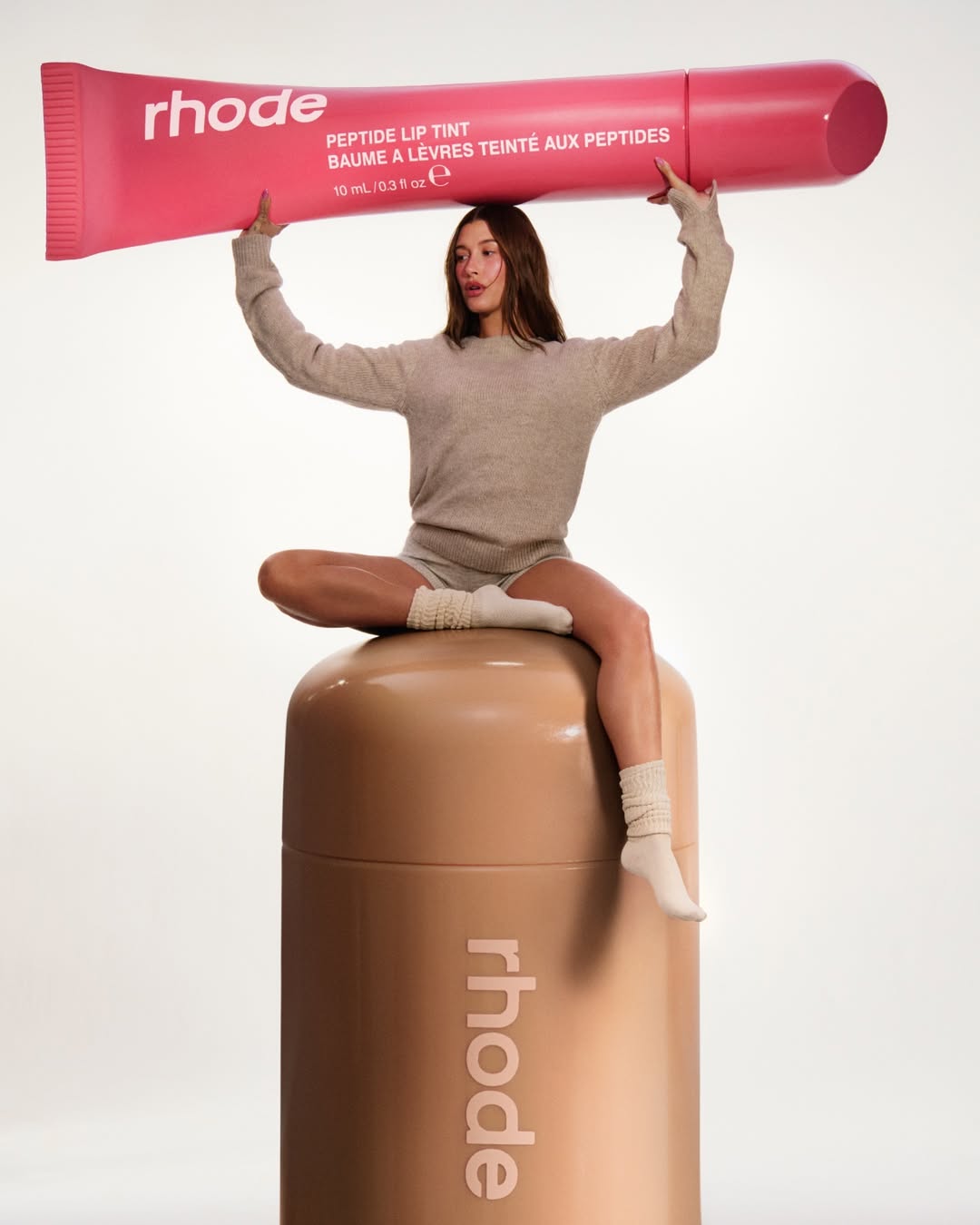 Amid rumors of her husband’s bankruptcy: Hailey Bieber sells her brand Rhode