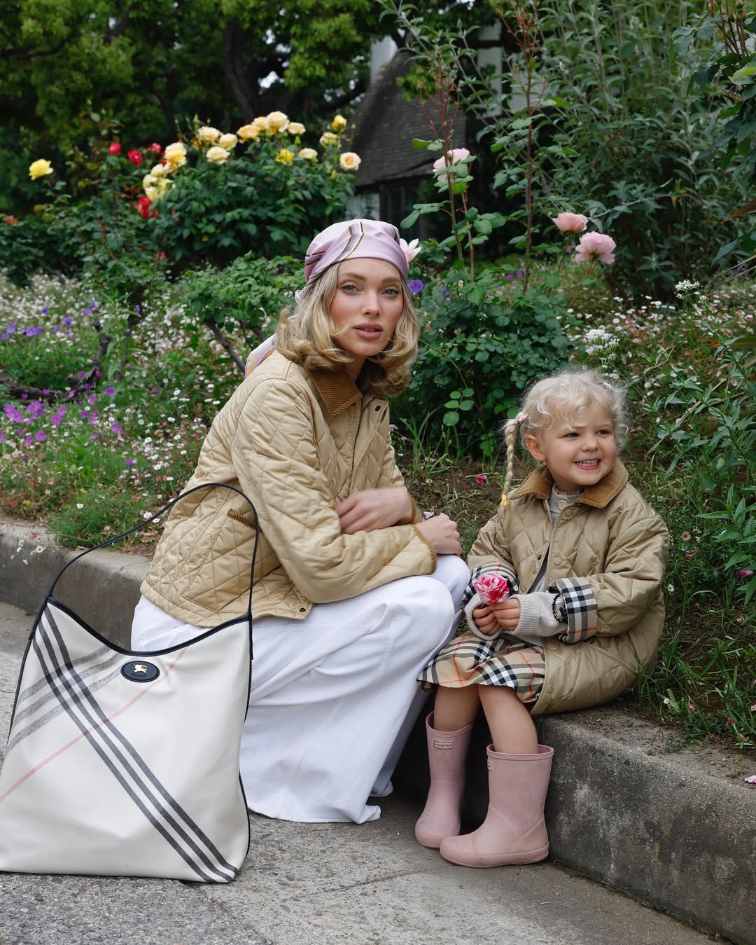 Family Look: Elsa Hosk verzaubert mit Fotos ihrer Tochter