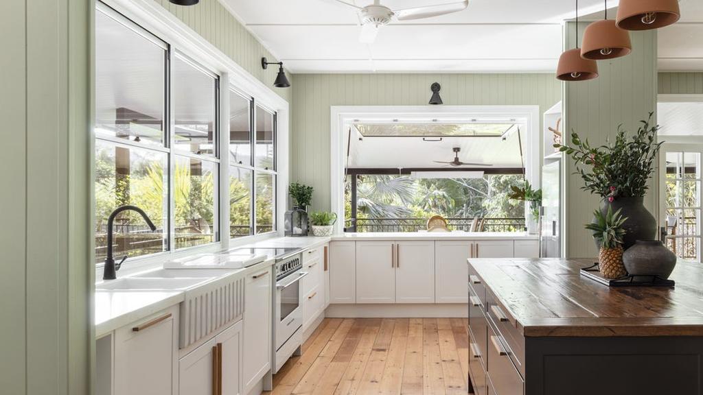 Margot Robbie’s secret farm estate on the Gold Coast listed for $4.9 million