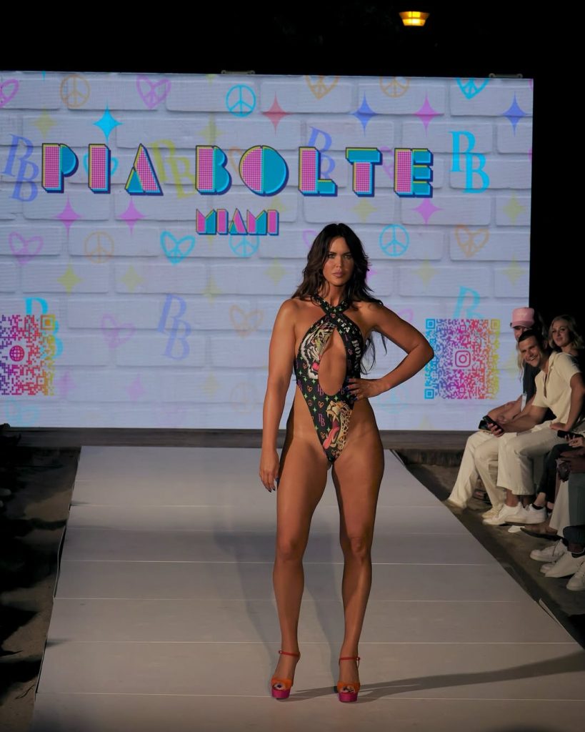 In a swimsuit on the catwalk: 45-year-old Martina Reuter conquers Miami
