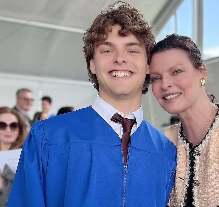 Linda Evangelista shares rare photos with her 18-year-old son