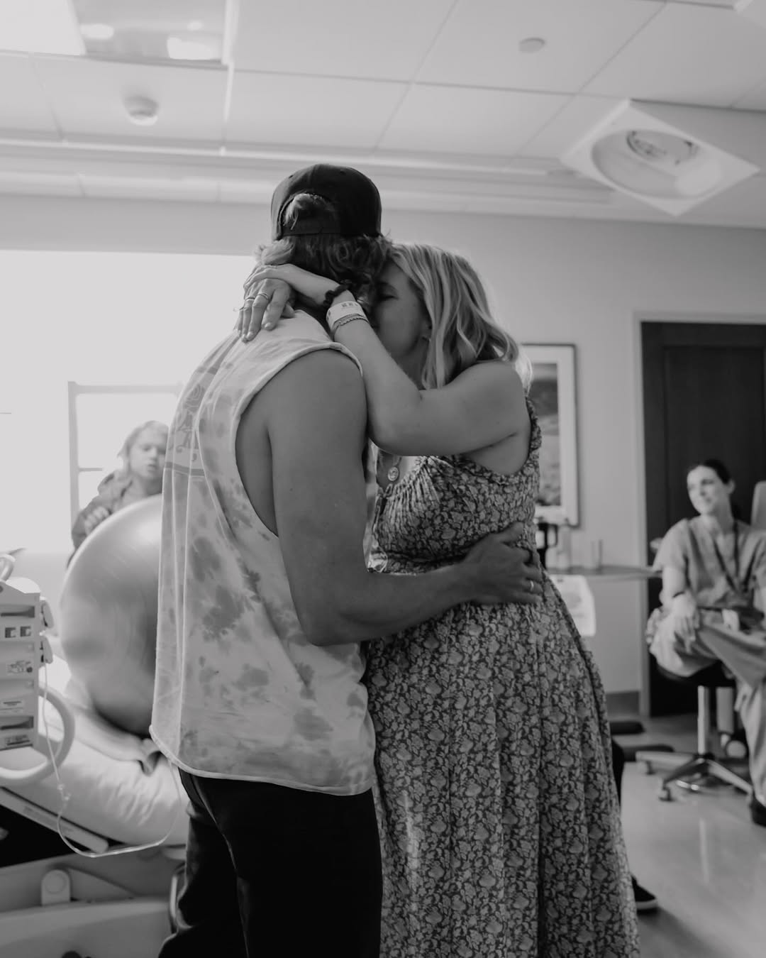 Actor Eric Christian Olsen becomes a father again