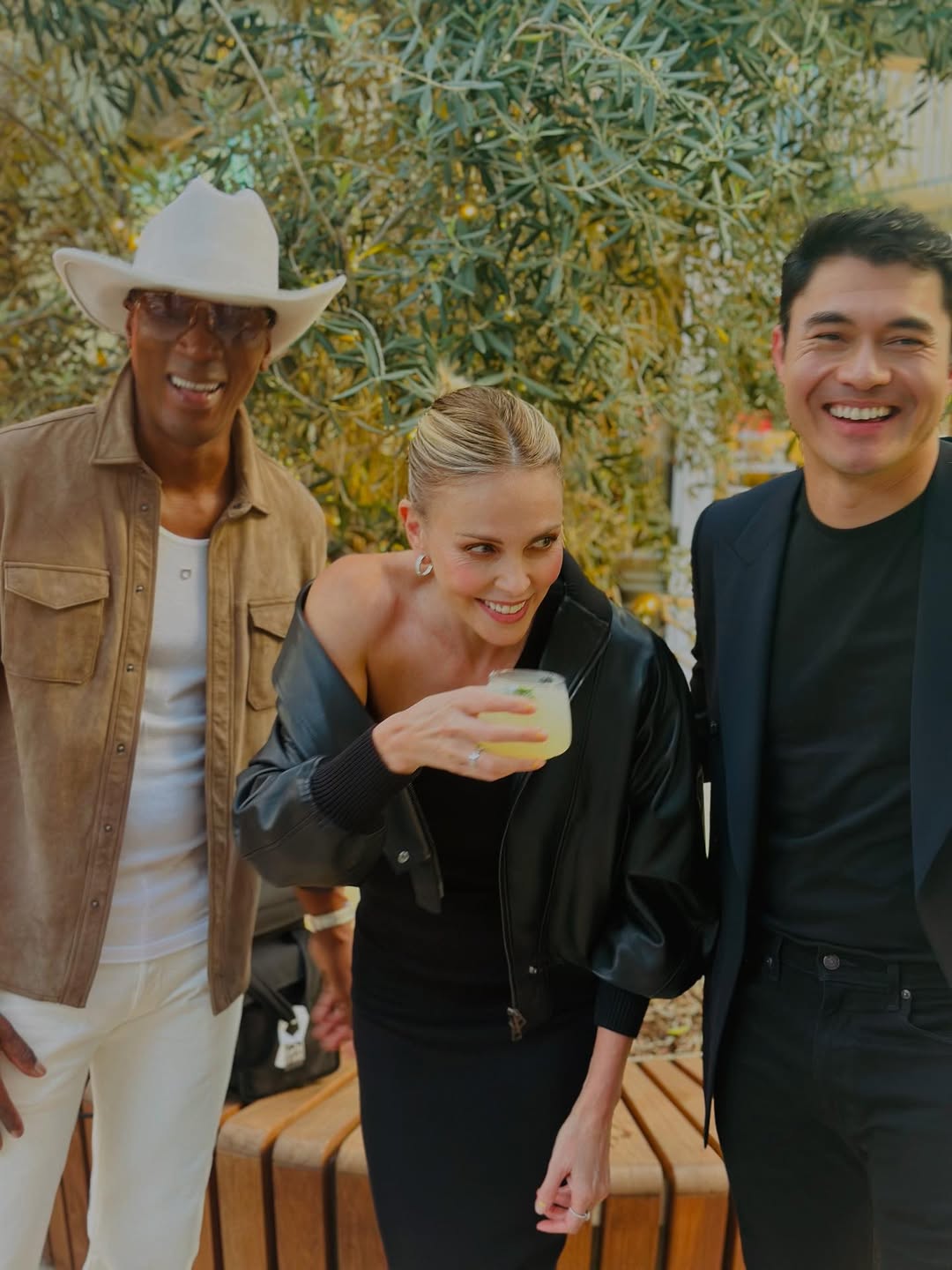 «They suck»: Charlize Theron criticizes Jeff Bezos and Lauren Sanchez’s wedding