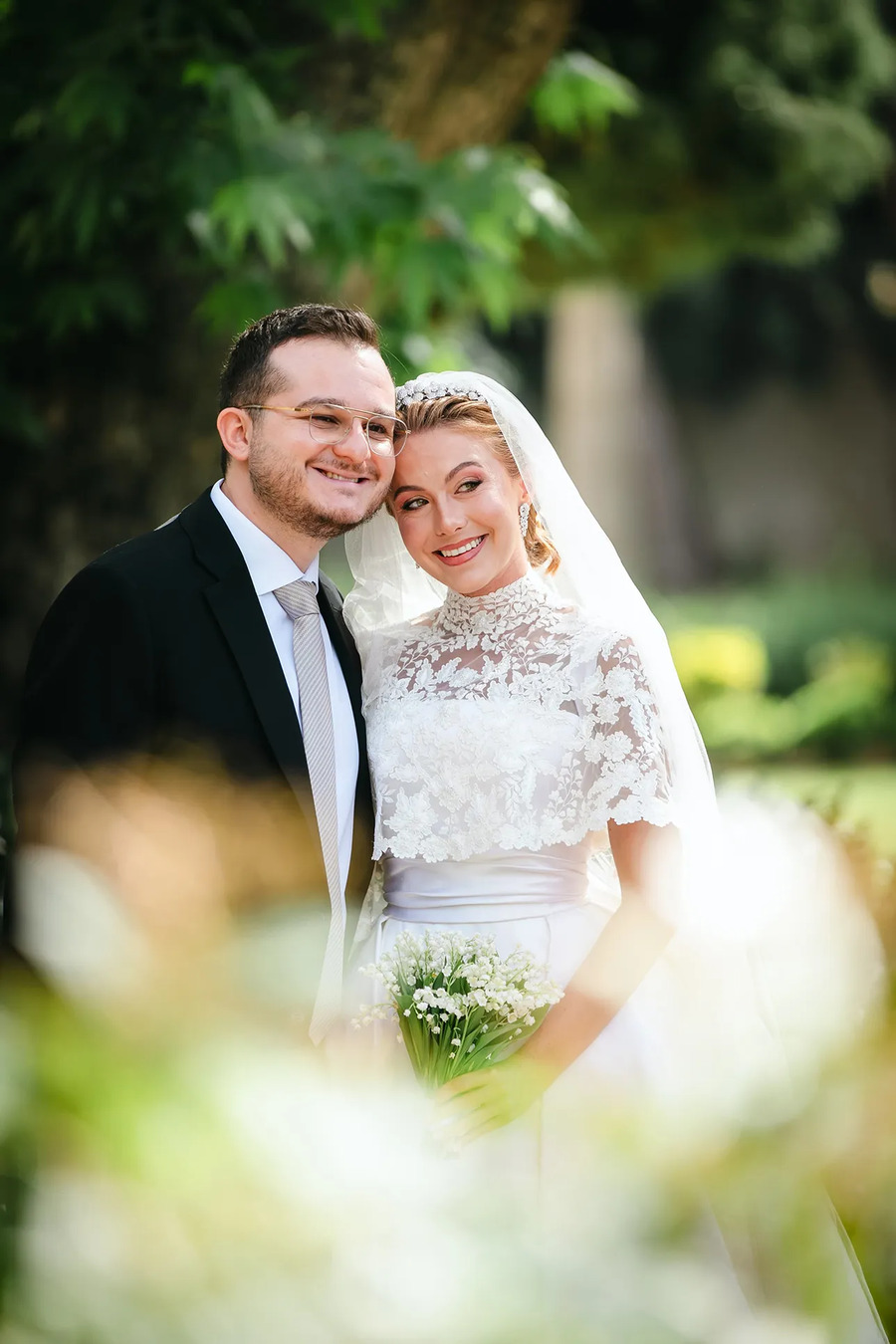 Looking at new photos from Princess Aisha of Jordan’s wedding