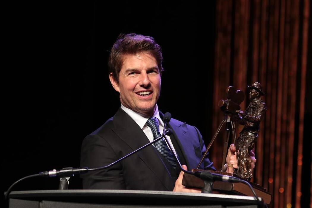 Tom Cruise to receive his first Oscar
