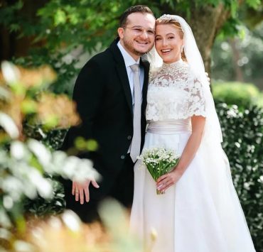 Looking at new photos from Princess Aisha of Jordan’s wedding