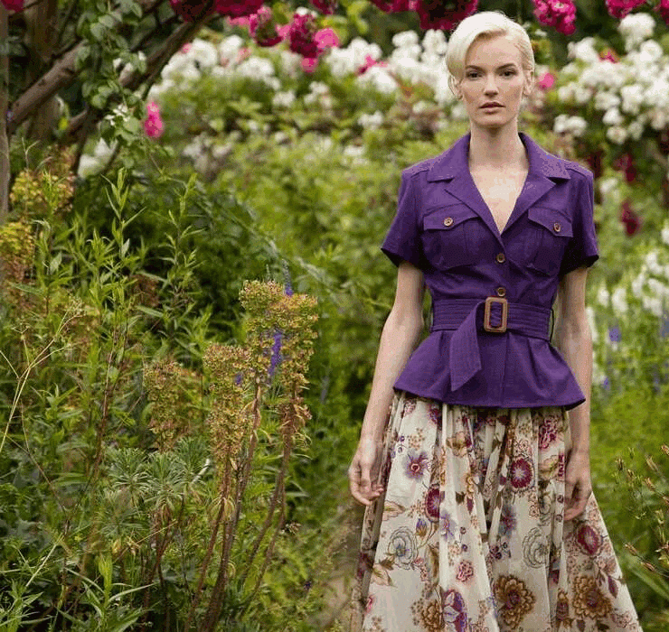 Bright colours and delicate Details in Lena Hoschek’s SS’25 collection