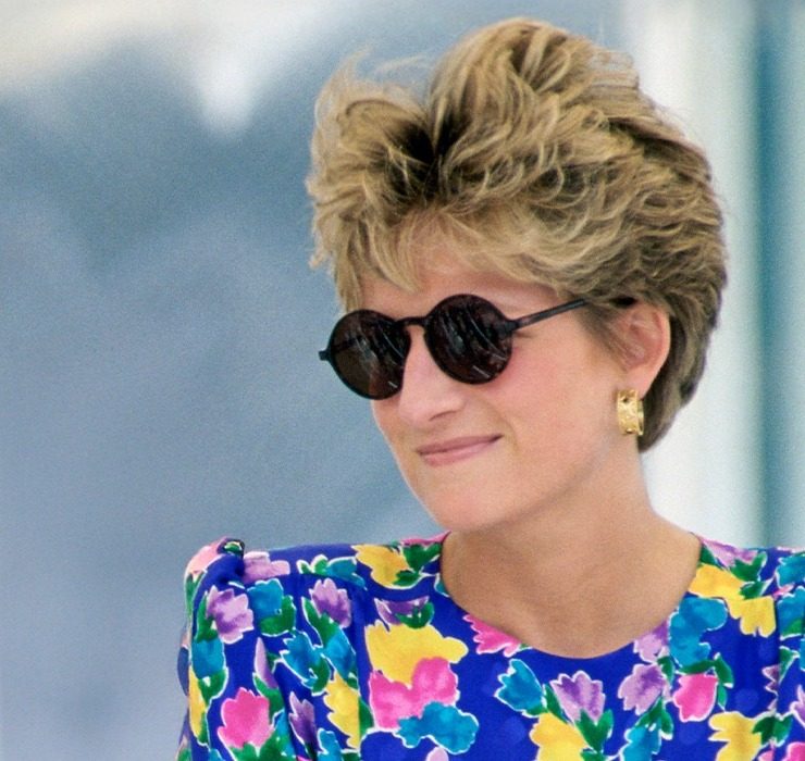 Princess Diana’s dress sold at auction for $520,000