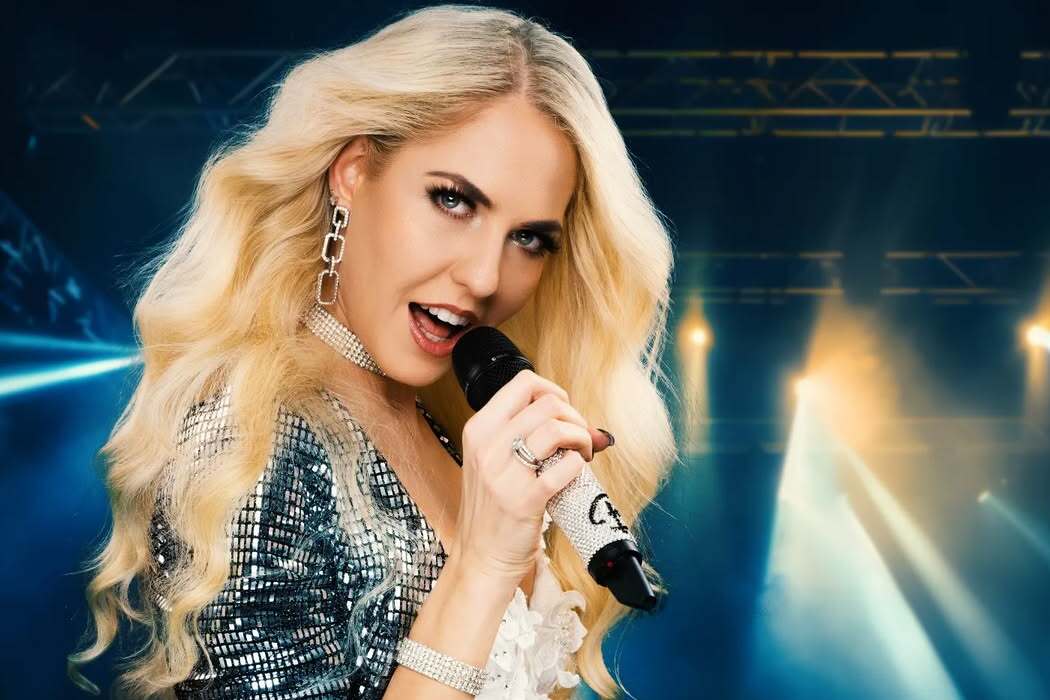 Beatrice Turin geht auf Österreich-Tour
