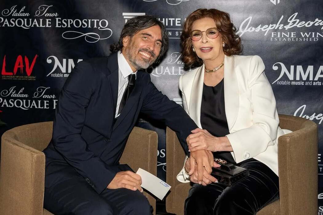 Der 56-jährige Sohn von Sophia Loren heiratet eine halb so alte Georgierin