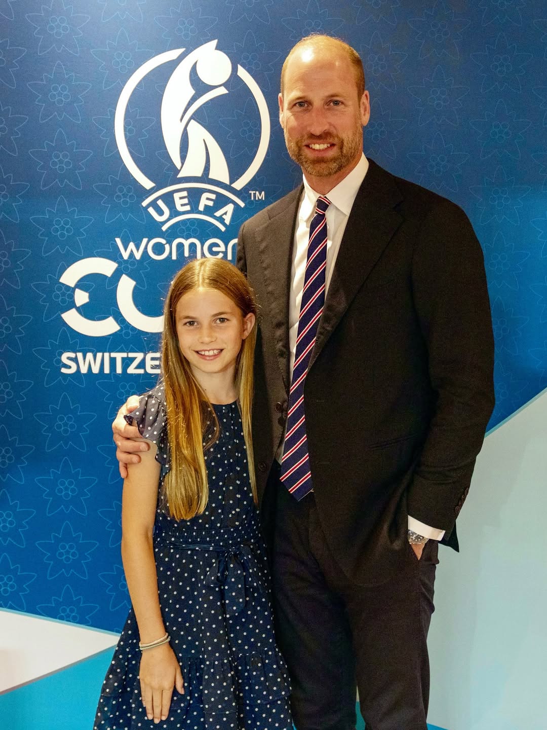 Treffen zweier Königsfamilien bei der Fußball-Europameisterschaft