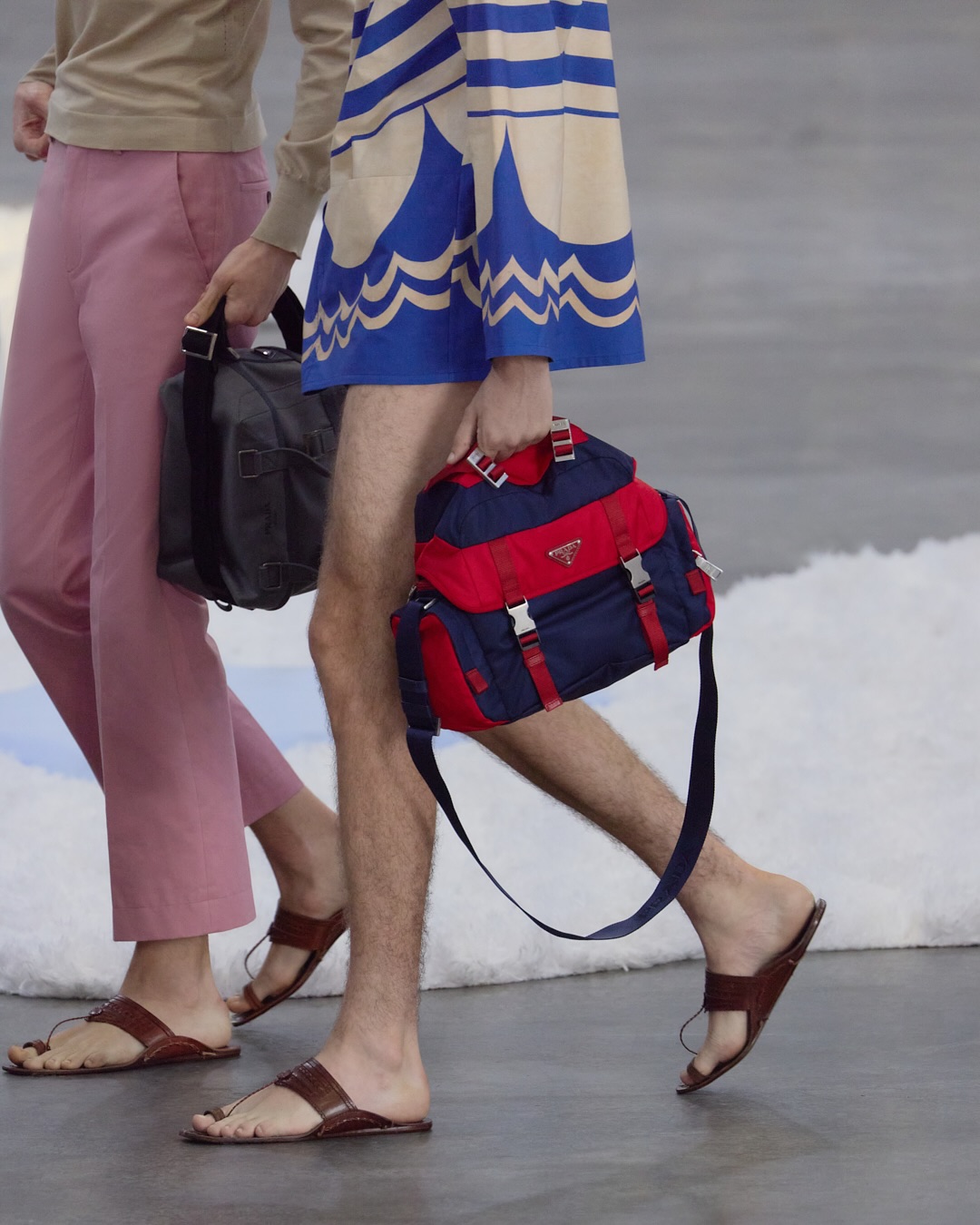 Prada wegen kultureller Aneignung kritisiert