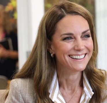 Kate Middleton shows how and what to wear with a striped print