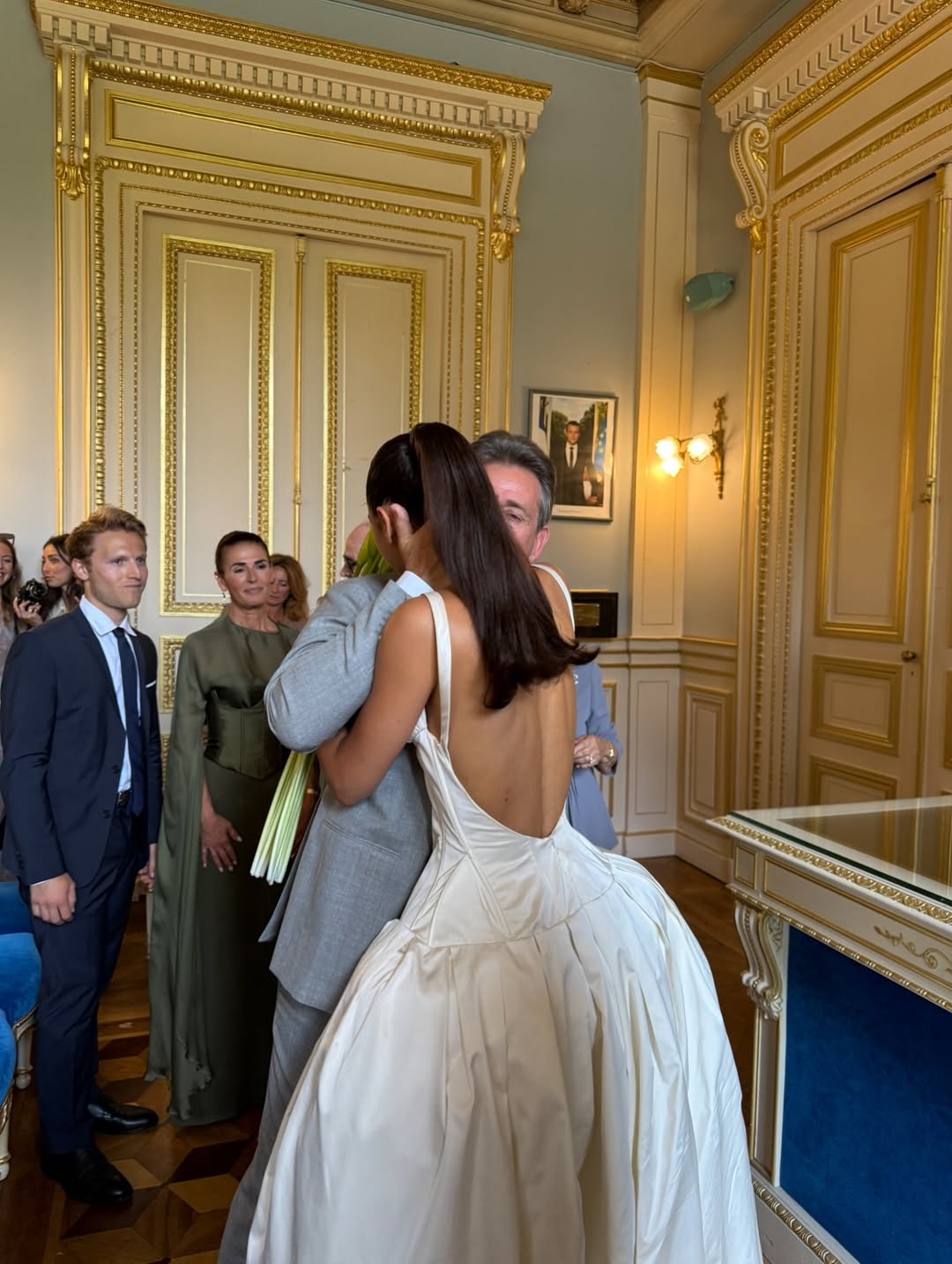 Der Bruder von Rosie Huntington-Whiteley hat geheiratet: Erste Fotos und Details