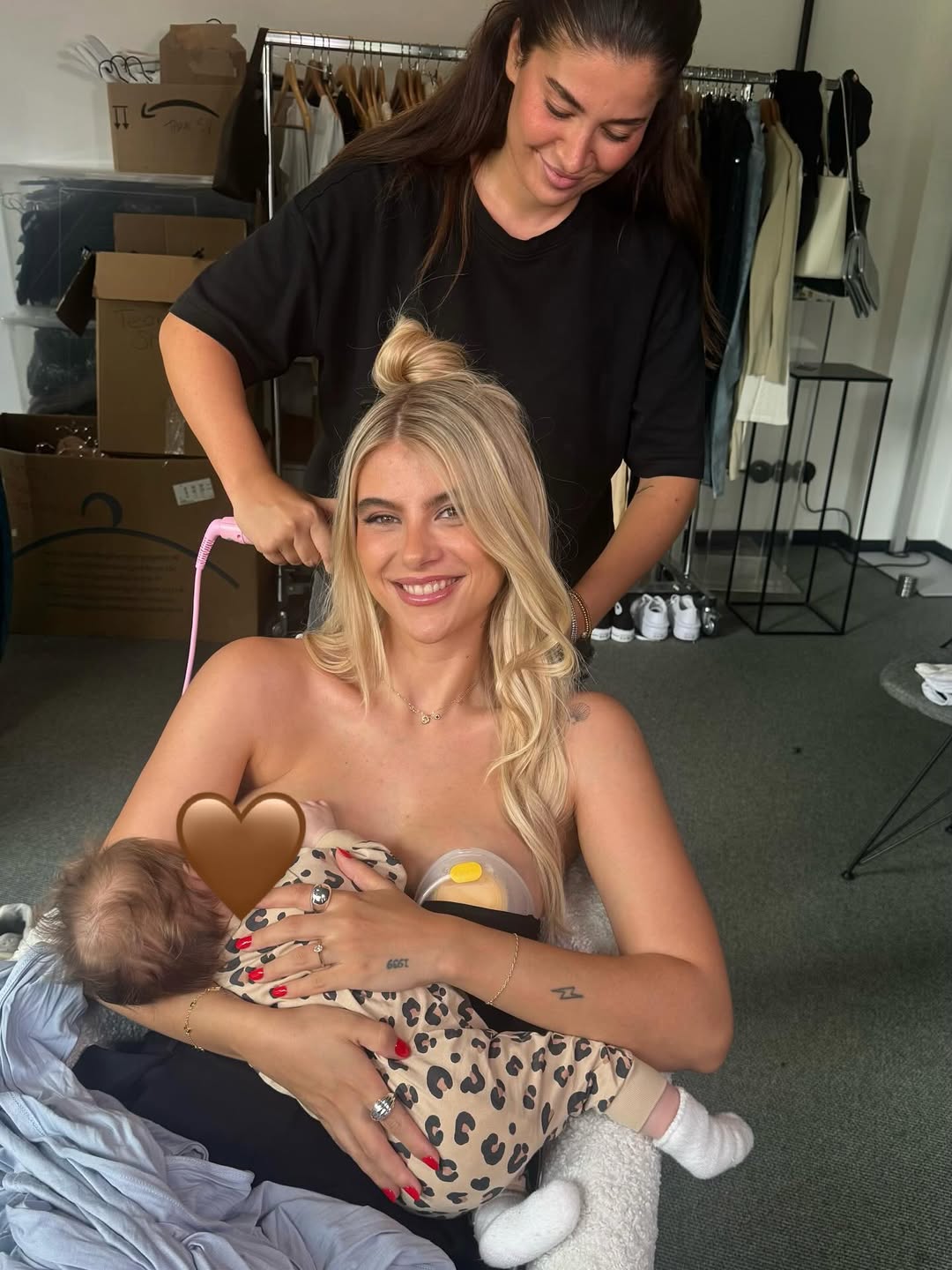 Model Romina Palm shows her daily life as a mom