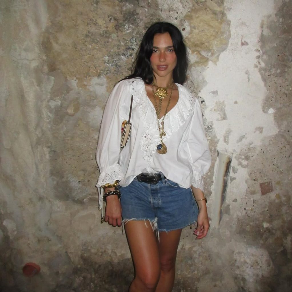 Dolce vita: Dua Lipa and Callum Turner enjoy Sicily