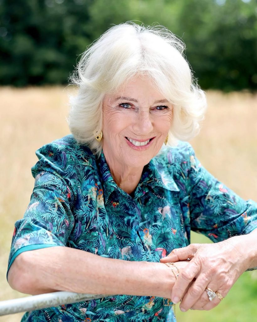 Königin Camilla wird 78: Buckingham-Palast veröffentlicht neues offizielles Porträt der Königsgemahlin