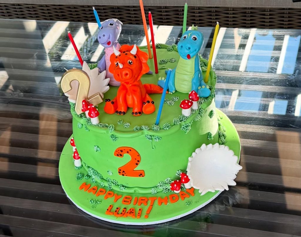 Dinosaur cake and a mini zoo: Lindsay Lohan celebrated her son’s second birthday