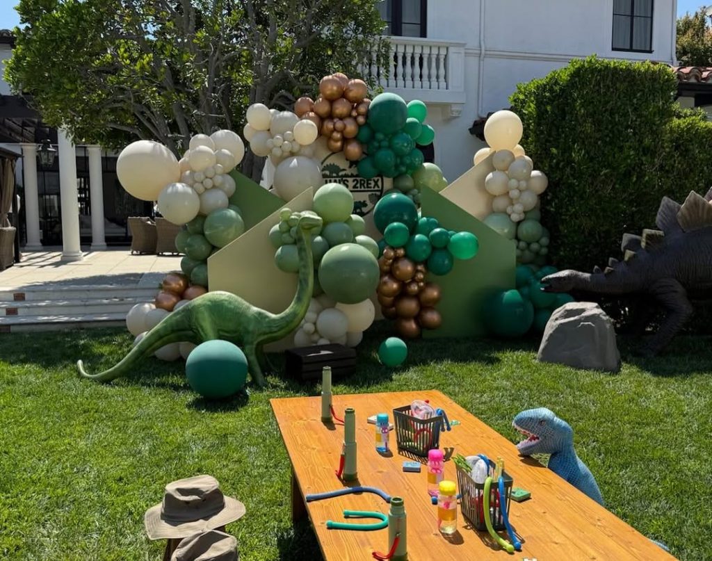 Dinosaur cake and a mini zoo: Lindsay Lohan celebrated her son’s second birthday