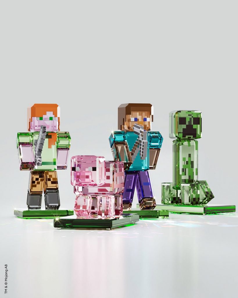 Swarovski und Minecraft: Schmuckmarke bringt Kristallfiguren-Kollektion nach dem Spiel heraus