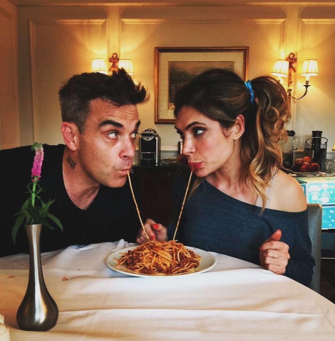 15 Jahre zusammen: Romantische Fotos von Robbie Williams und Ayda Field