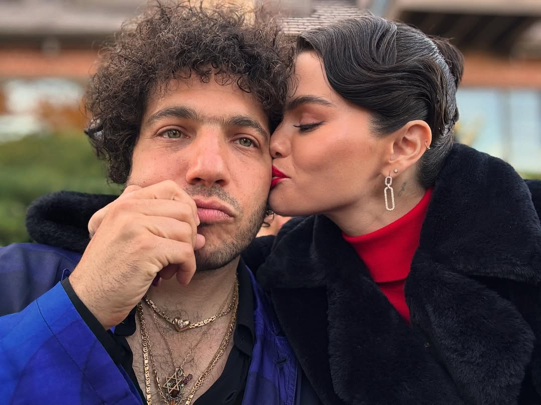 Selena Gomez and Benny Blanco Attend Friend’s Wedding