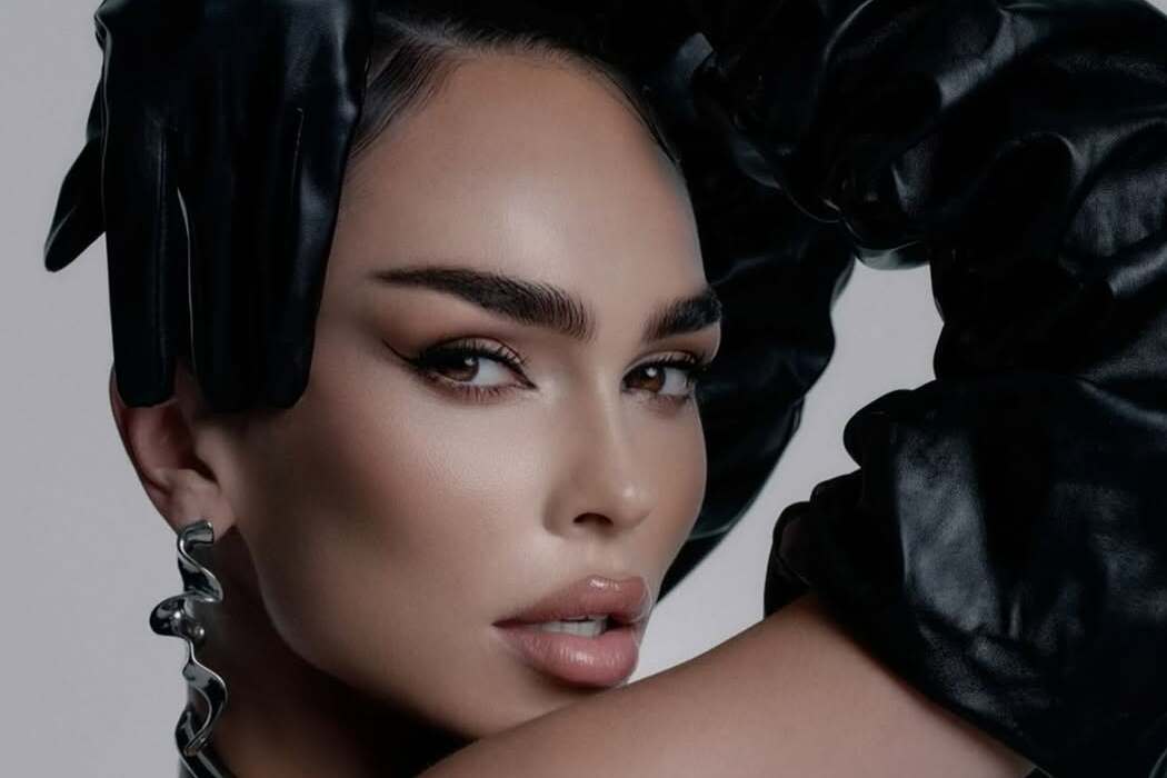 Ivana Essl ziert das Cover der Harper’s BAZAAR Vietnam