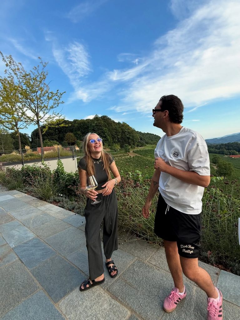 Jimi Blue Ochsenknecht bei einer Weinverkostung in der Steiermark