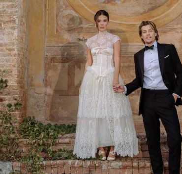 Millie Bobby Brown und ihr Ehemann haben ein Mädchen adoptiert