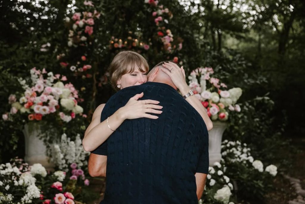 Sie hat «Ja» gesagt!: Taylor Swift verlobt sich mit Travis Kelce