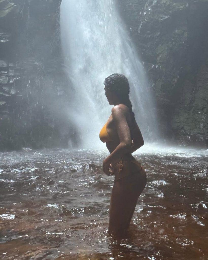 Tina Kunakey Shares Vivid Moments from Her Vacation in Venezuela