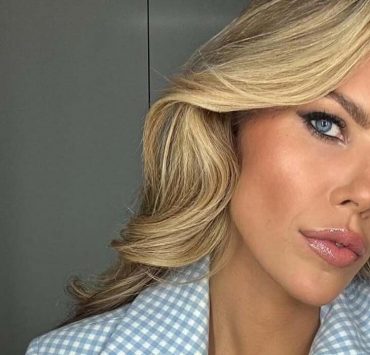 Victoria Swarovski Debuts a New Look as a Blonde