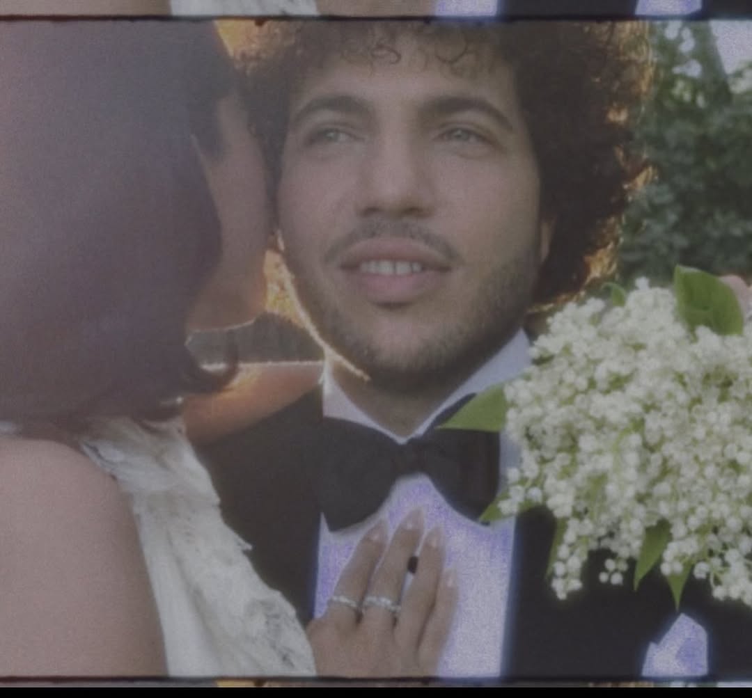 In einem Kleid von Ralph Lauren: Selena Gomez hat geheiratet