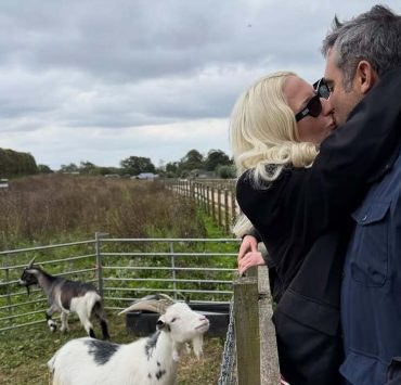 «Mein Lieblingstag»: Lady Gaga zeigt zärtliche Küsse mit ihrem Verlobten