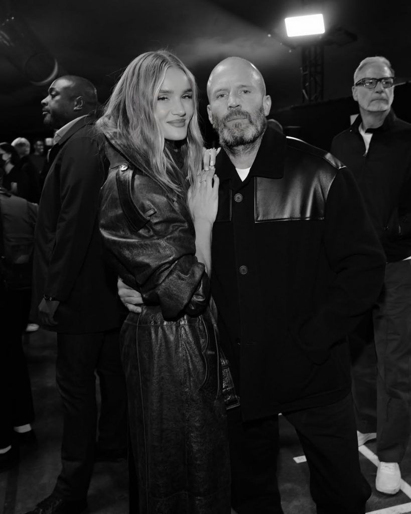 Das perfekte Paar: Rosie Huntington-Whiteley und Jason Statham stehlen die Show bei Burberry