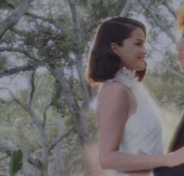 In einem Kleid von Ralph Lauren: Selena Gomez hat geheiratet