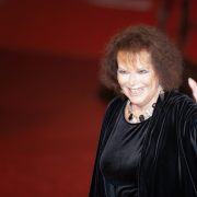 Das perfekte Paar: Rosie Huntington-Whiteley und Jason Statham stehlen die Show bei Burberry