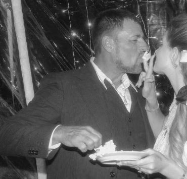 Lana Del Rey zeigt Archivaufnahmen von ihrer Hochzeit