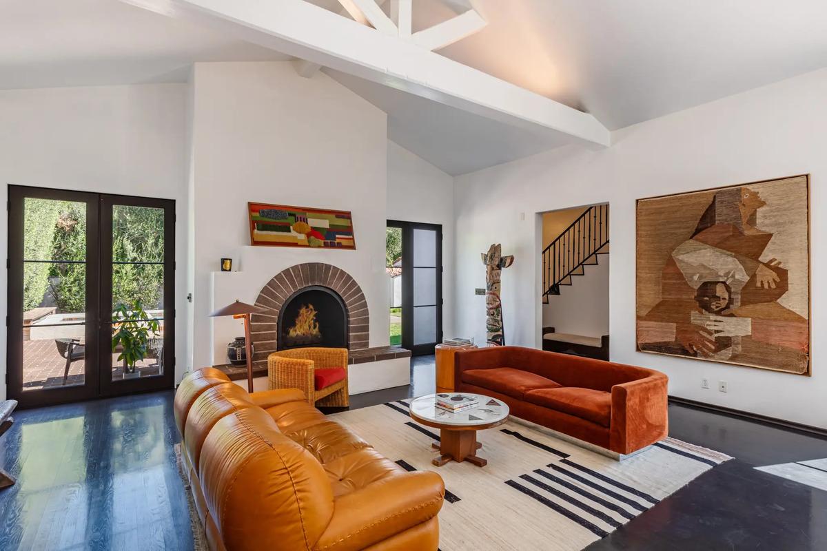 Ehemaliges Zuhause von Diane Keaton steht zum Verkauf: Ein Blick ins Interieur