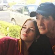 Der Bruder von Rosie Huntington-Whiteley hat geheiratet: Erste Fotos und Details