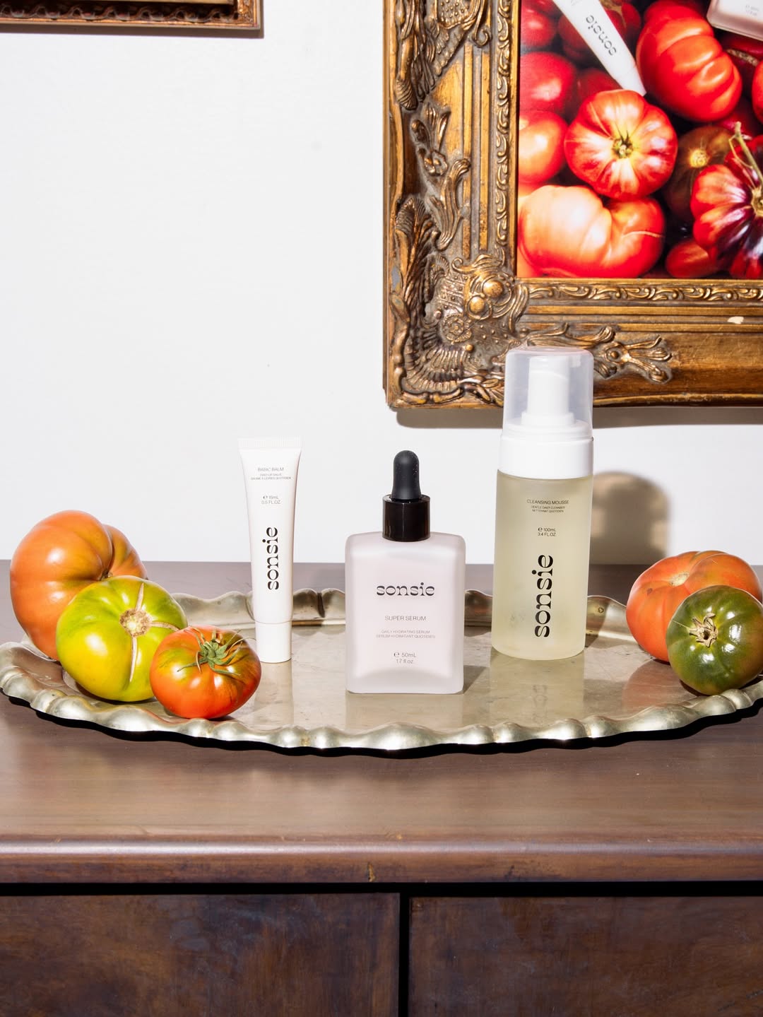 Pamela Anderson mit Söhnen bei der Eröffnung ihres Pop-up-Stores in New York