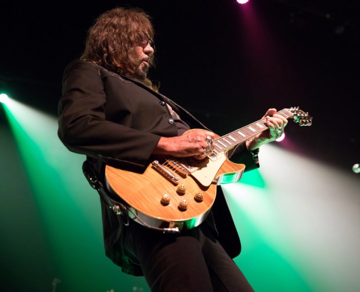 Kiss Co-Founder and Guitarist Ace Frehley Dies at 74