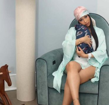 Cardi B Turned Her Newborn’s Umbilical Cord into a Gold Keepsake