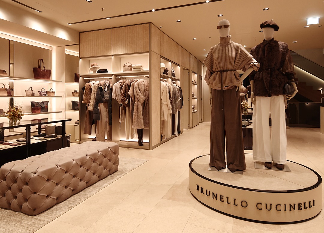 Brunello Cucinelli feierte die Wiedereröffnung seiner Boutique in Wien