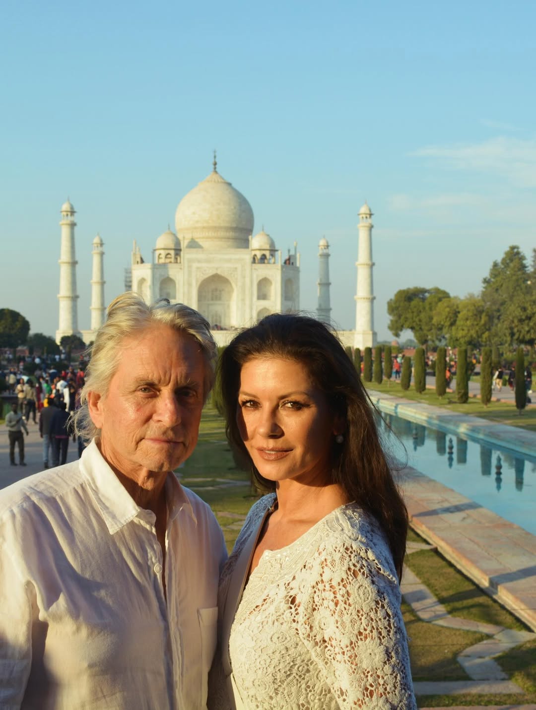 Catherine Zeta-Jones and Michael Douglas celebrate silver anniversary: archival photos
