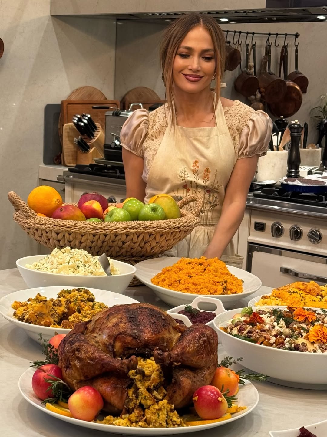How Jennifer Lopez celebrated Thanksgiving
