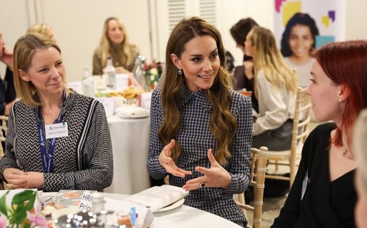 In a Checked Dress: Kate Middleton Visits the Anna Freud Children’s Charity