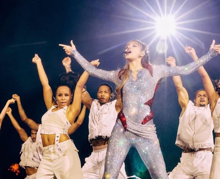 Half a Million Swarovski Crystals: Lisa from Blackpink Stuns with New Show-Stopping Outfits