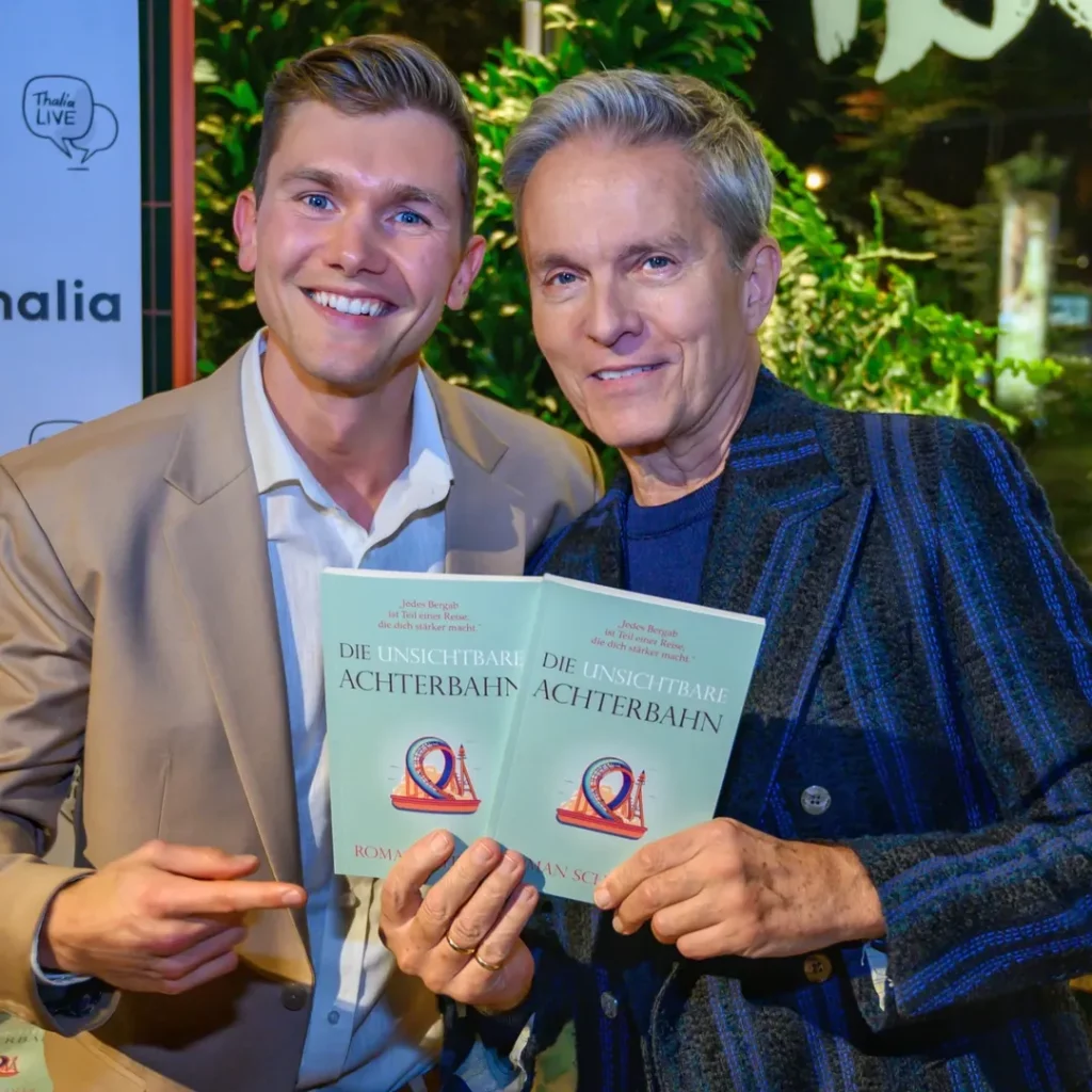 Roman Schindler präsentiert sein Debütbuch