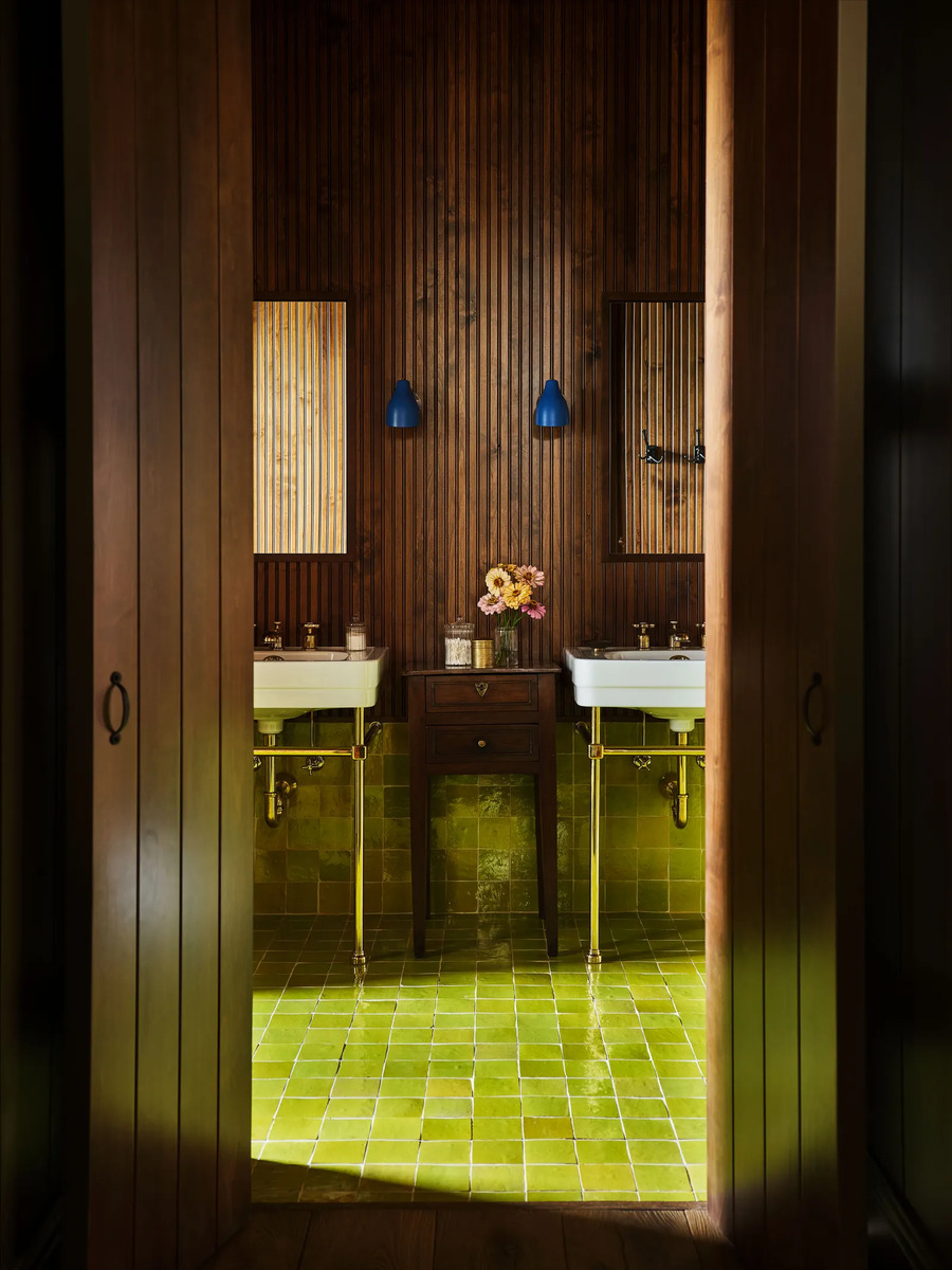 Surrounded by mountains: Kendall Jenner unveils her new california home